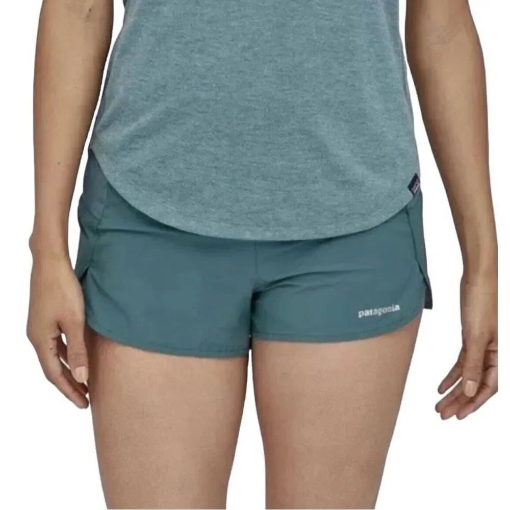Patagonia shorts women’s L 3.0 athletic gym yoga outdoor
Size L
